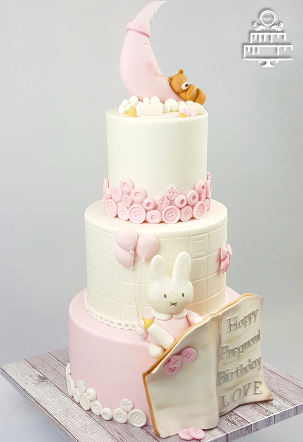 baby girl cake