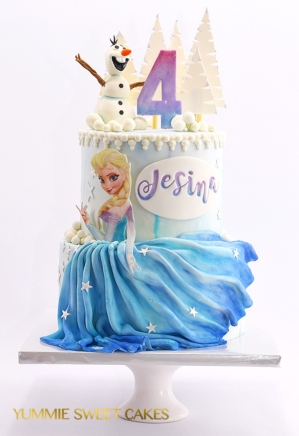 Prinses Elsa op een verjaardagstaart