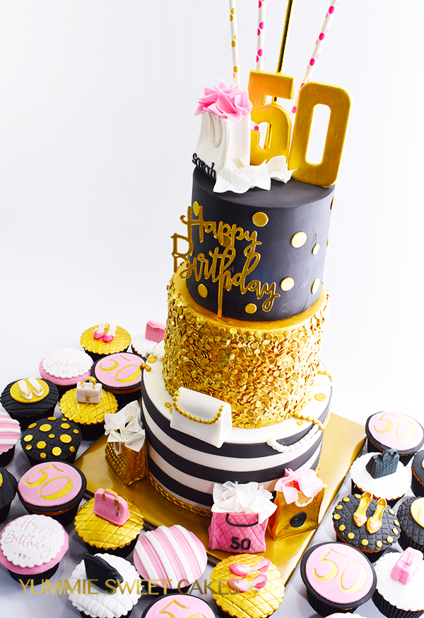 pasta hoeveelheid verkoop last Een verjaardagstaart met zwart en goud • Yummie Sweet Cakes •